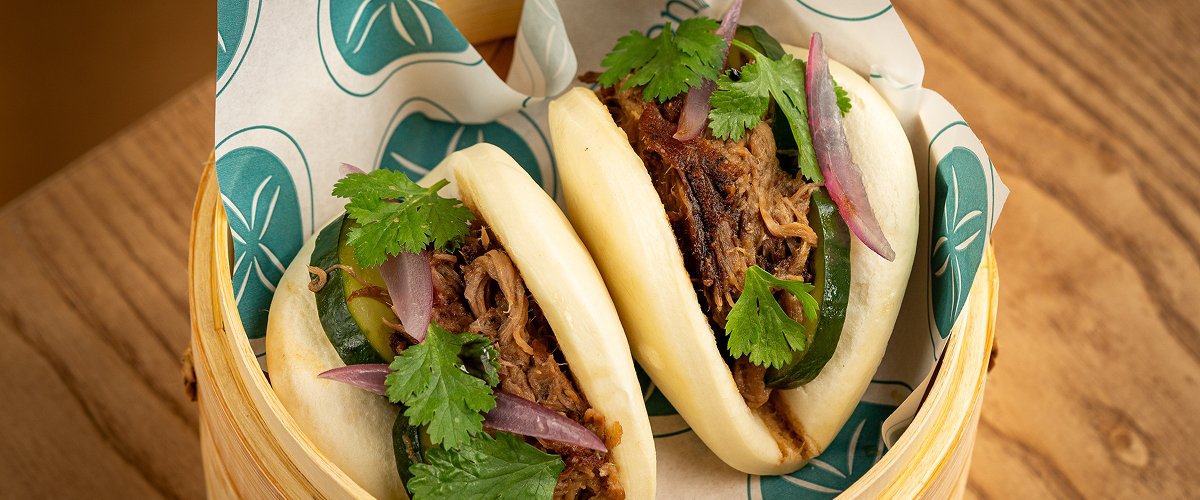 Pan Bao mit zerkrümelten Bäckchen